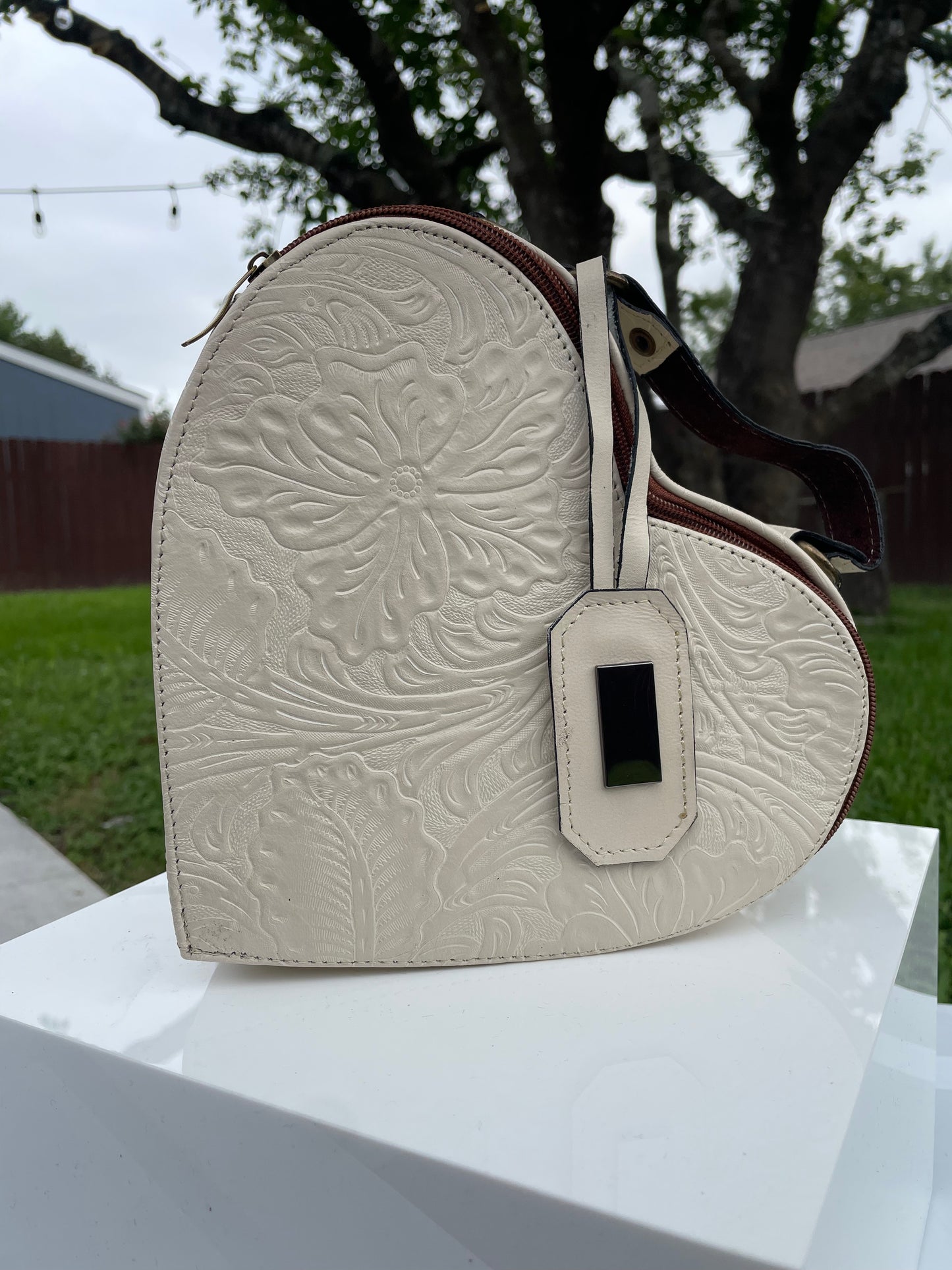 X Mi Corazon Leather Purse